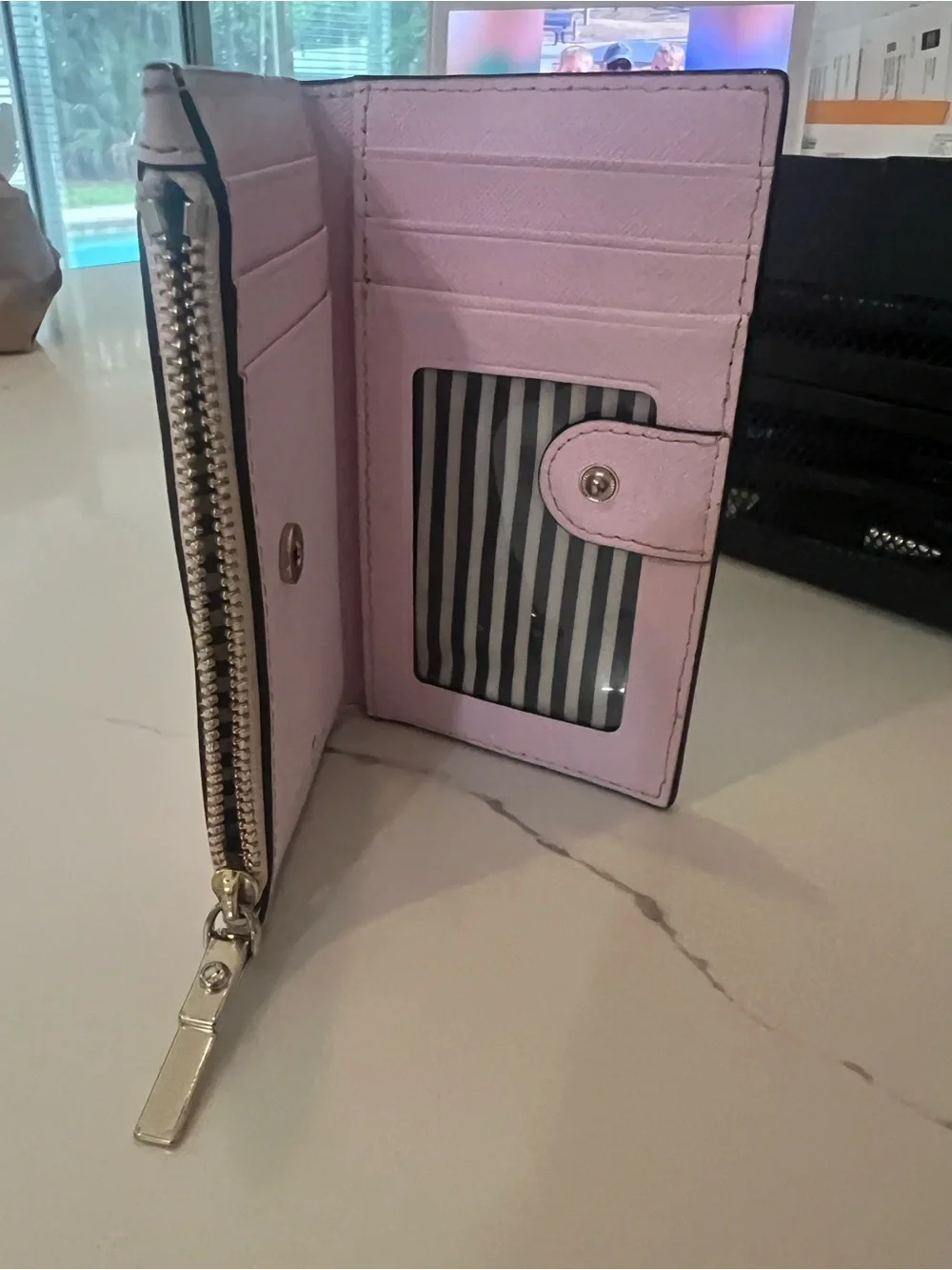 Authentic Kate Spade New York Small Slim Bifold Wallet
